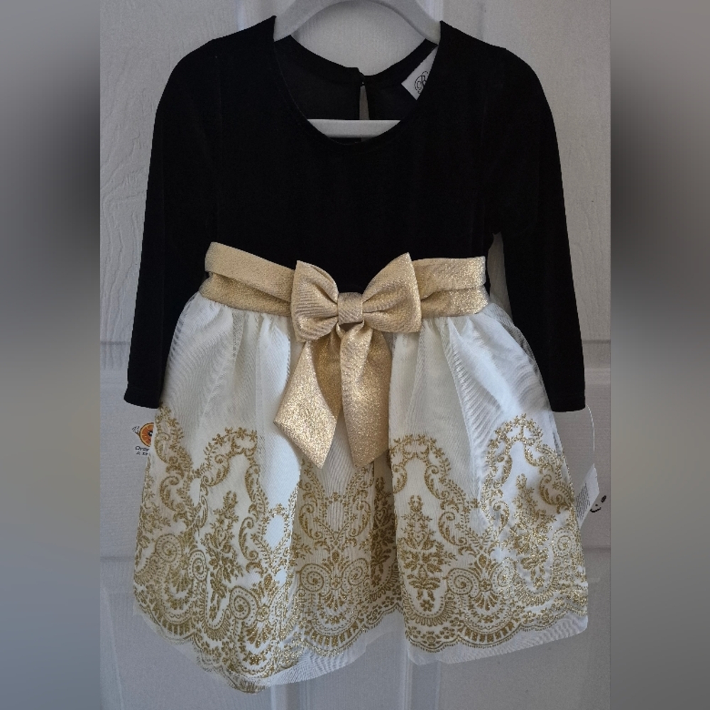 Rare Too Black Velvet Top